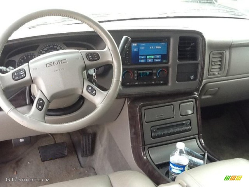 2004 Yukon Denali AWD - Silver Birch Metallic / Stone Gray photo #8