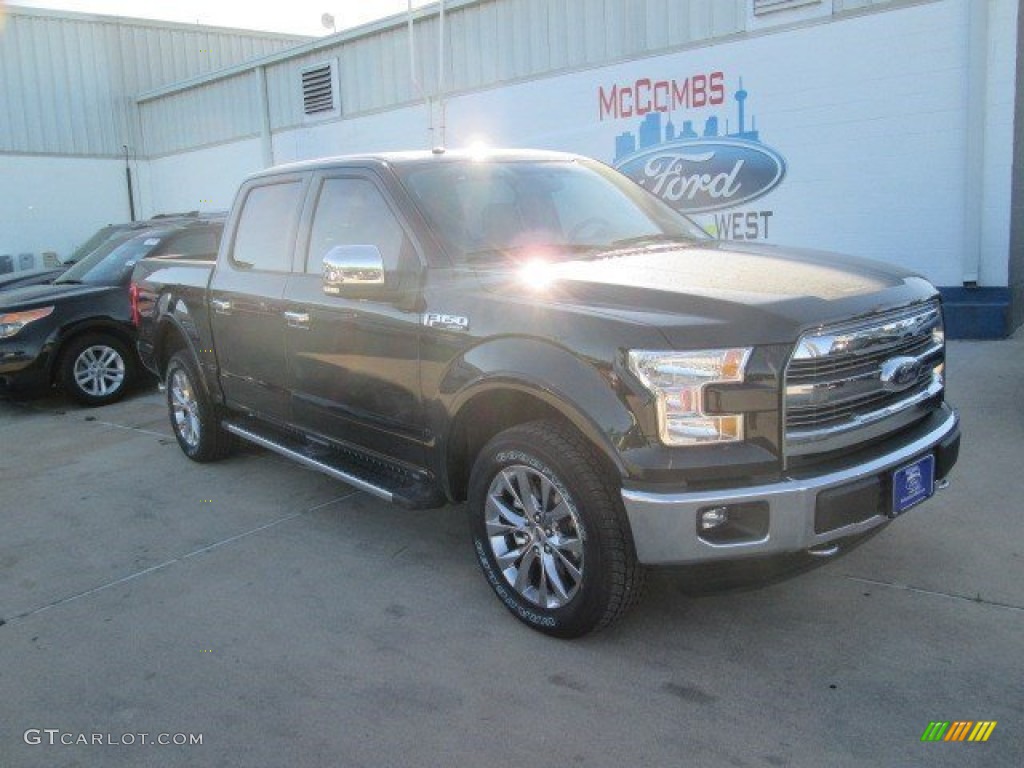 2015 F150 Lariat SuperCrew 4x4 - Tuxedo Black Metallic / Black photo #1