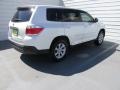 Blizzard White Pearl - Highlander V6 Photo No. 9