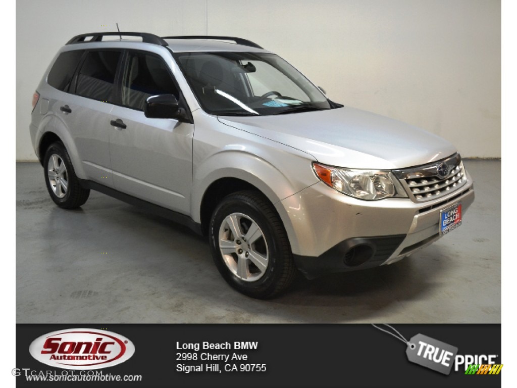 2011 Forester 2.5 X - Spark Silver Metallic / Black photo #1