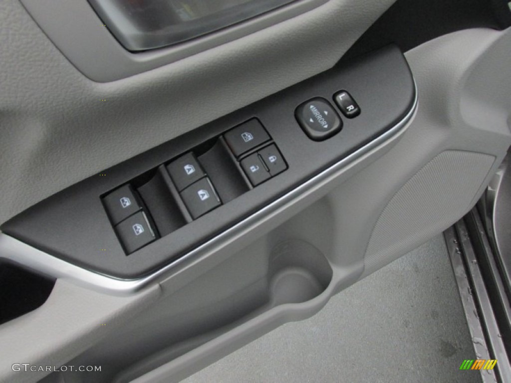 2015 Camry LE - Predawn Gray Mica / Ash photo #20