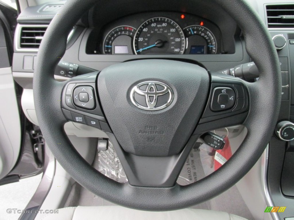 2015 Camry LE - Predawn Gray Mica / Ash photo #28