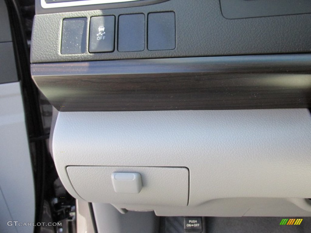 2015 Camry LE - Predawn Gray Mica / Ash photo #30