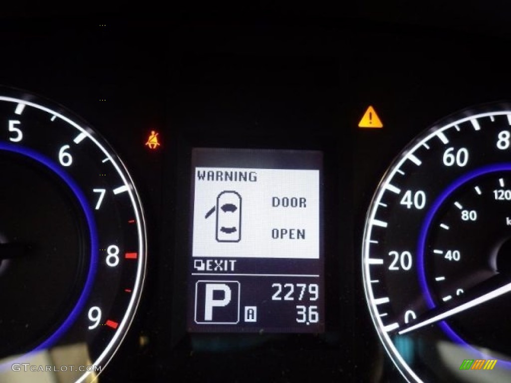 2015 Q40 AWD Sedan - Black Obsidian / Graphite photo #3