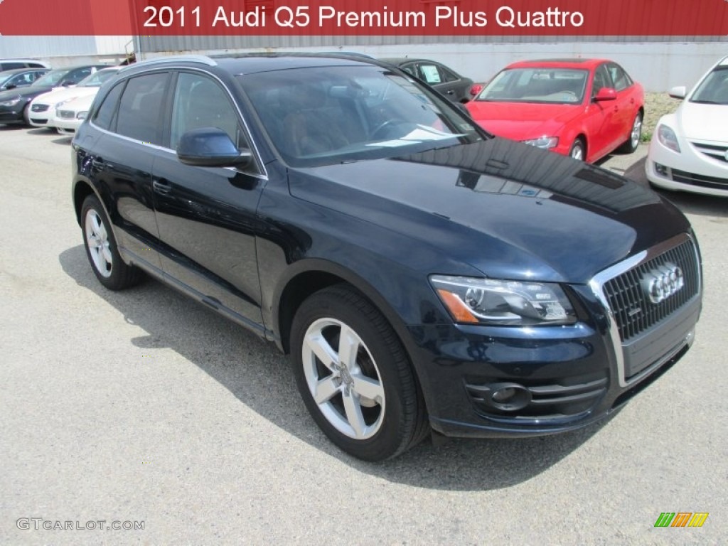 2011 Q5 2.0T quattro - Deep Sea Blue Pearl Effect / Cinnamon Brown photo #1