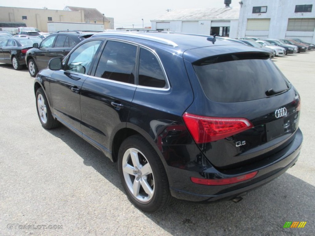 2011 Q5 2.0T quattro - Deep Sea Blue Pearl Effect / Cinnamon Brown photo #10