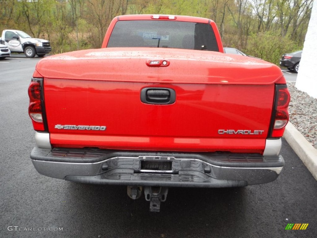 2005 Silverado 1500 LS Extended Cab 4x4 - Victory Red / Medium Gray photo #11