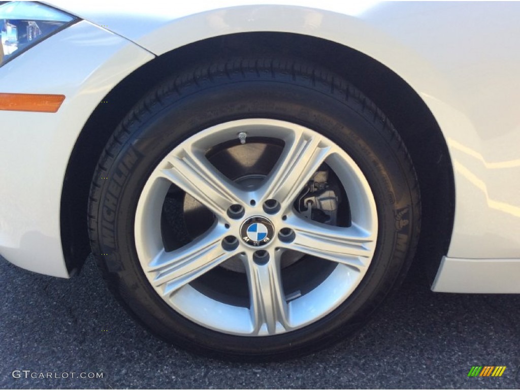 2015 3 Series 328i xDrive Sedan - Mineral White Metallic / Black photo #31