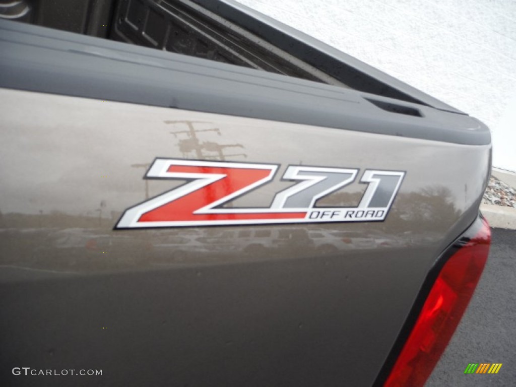 2015 Chevrolet Colorado Z71 Extended Cab 4WD Marks and Logos Photo #103573461