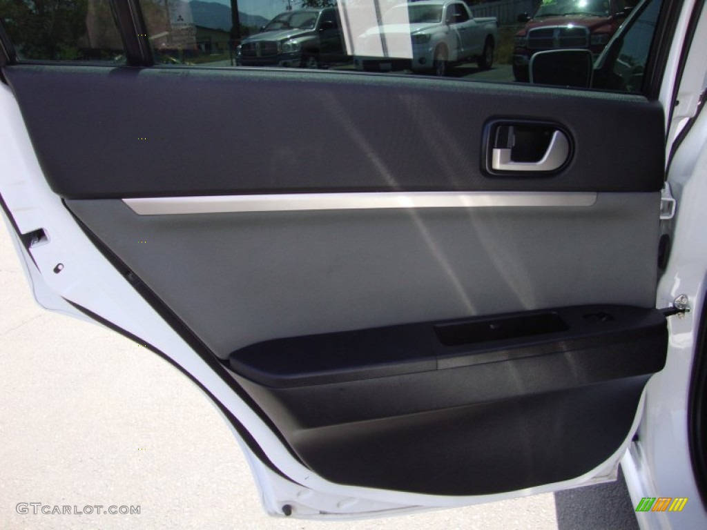 2011 Galant FE - White Pearl / Gray Sport photo #23