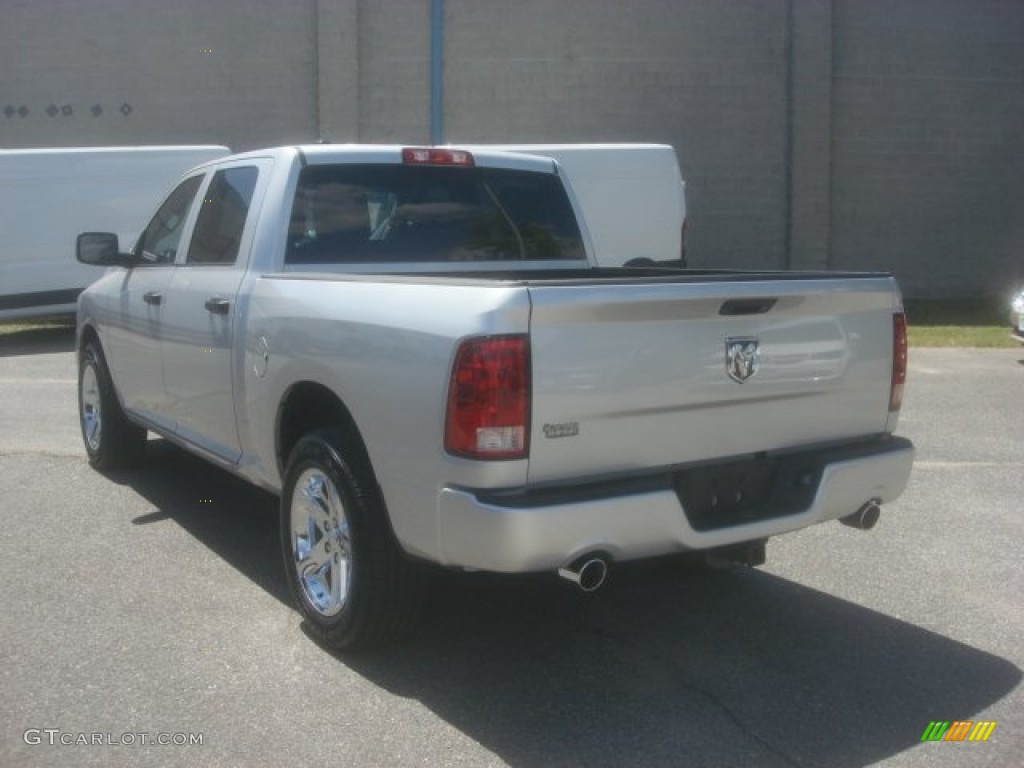 2014 1500 Express Crew Cab - Bright Silver Metallic / Black/Diesel Gray photo #11