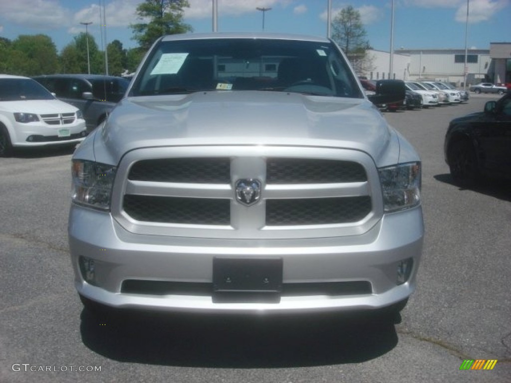 2014 1500 Express Crew Cab - Bright Silver Metallic / Black/Diesel Gray photo #17