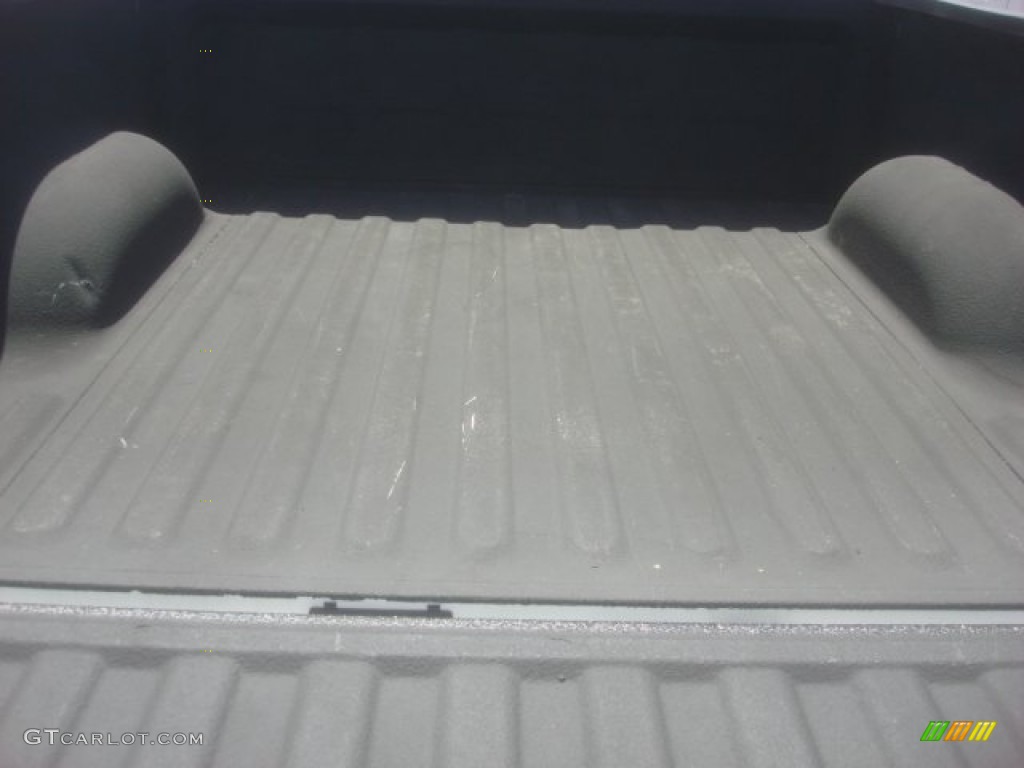 2014 1500 Express Crew Cab - Bright Silver Metallic / Black/Diesel Gray photo #18