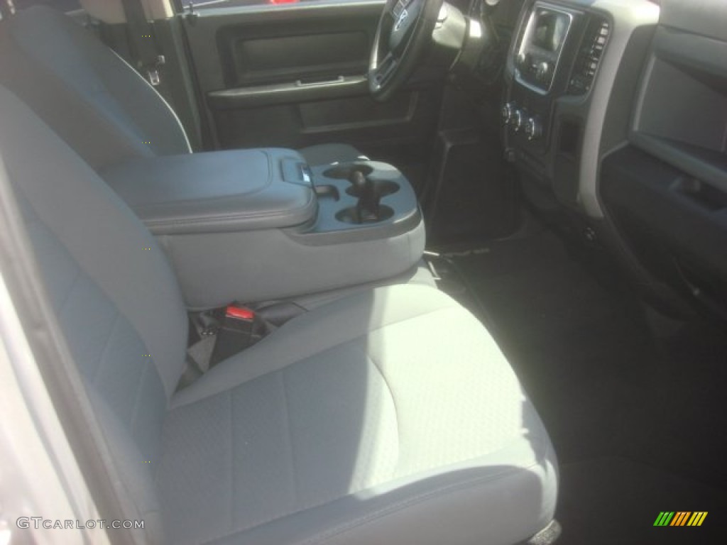 2014 1500 Express Crew Cab - Bright Silver Metallic / Black/Diesel Gray photo #21