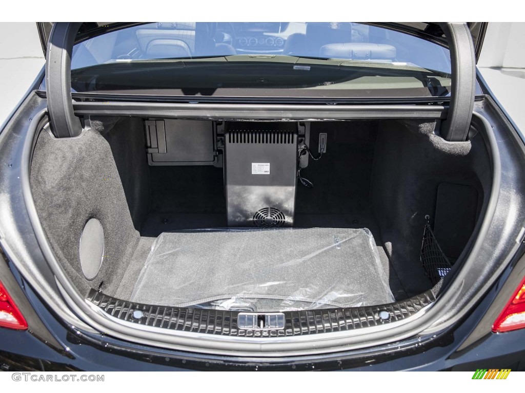 2015 Mercedes-Benz S 65 AMG Sedan Trunk Photos