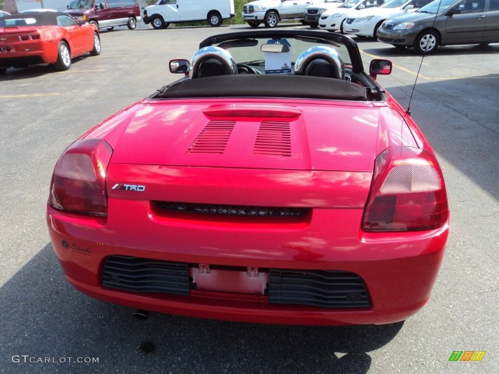 2000 MR2 Spyder Roadster - Absolutely Red / Black photo #11