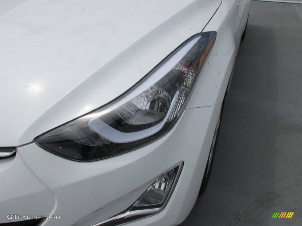 2016 Elantra Value Edition - White / Beige photo #9