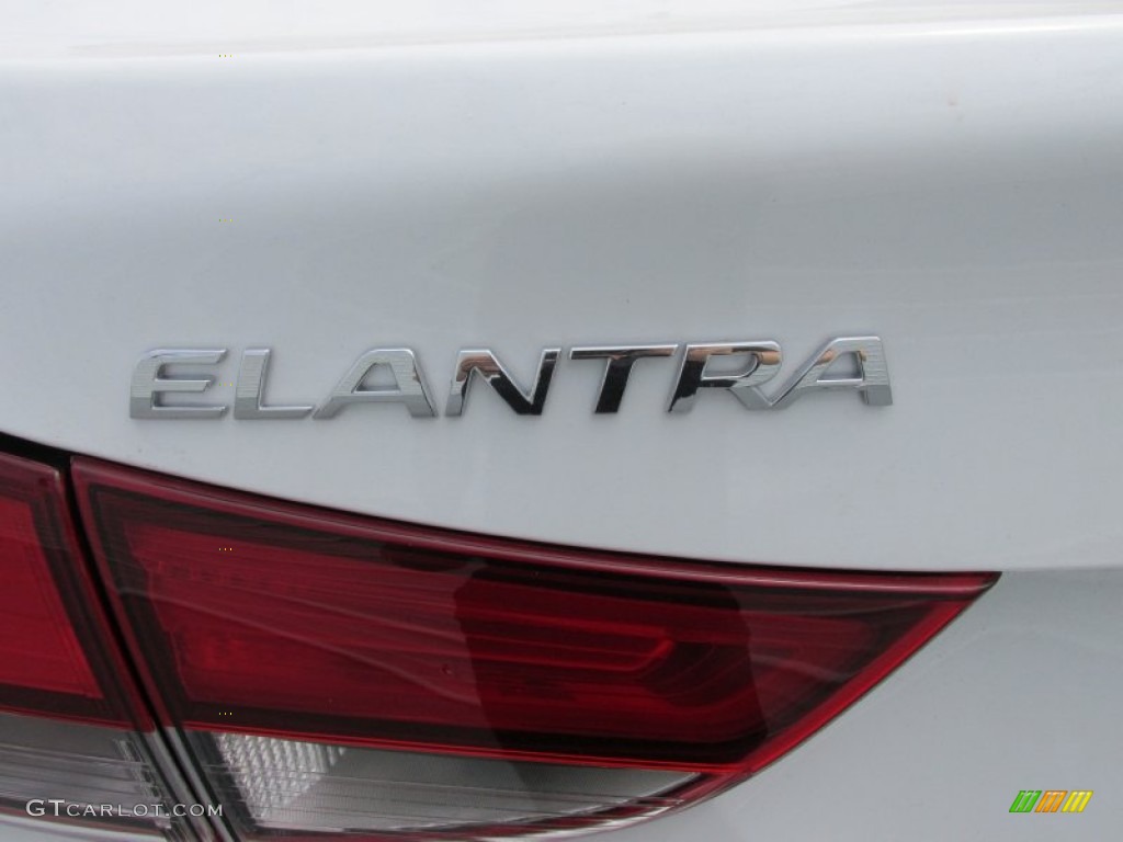 2016 Elantra Value Edition - White / Beige photo #13