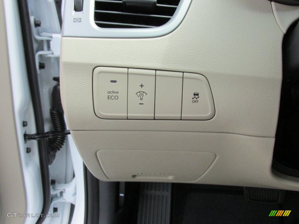 2016 Elantra Value Edition - White / Beige photo #31