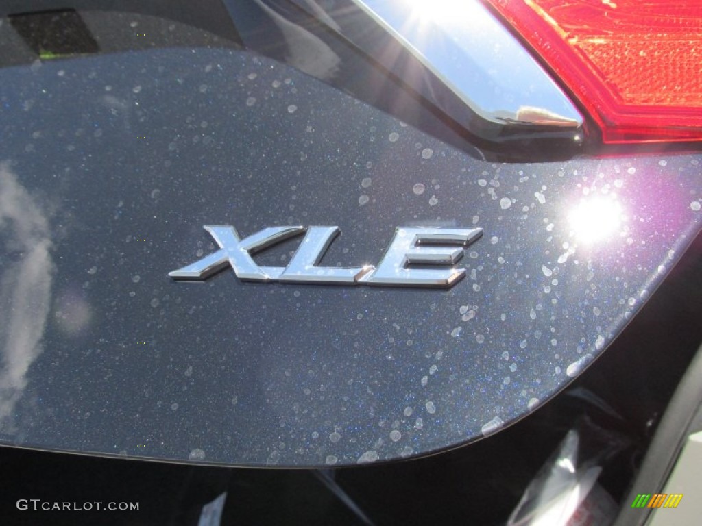 2015 Camry XLE V6 - Attitude Black Metallic / Black photo #14