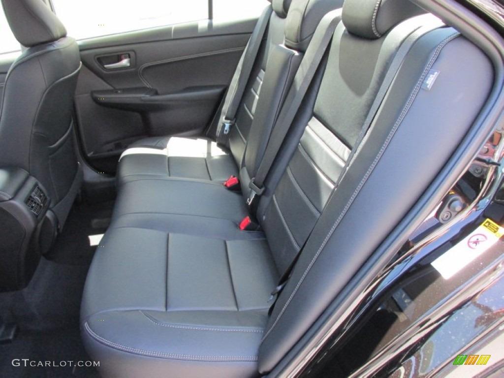 2015 Camry XLE V6 - Attitude Black Metallic / Black photo #18