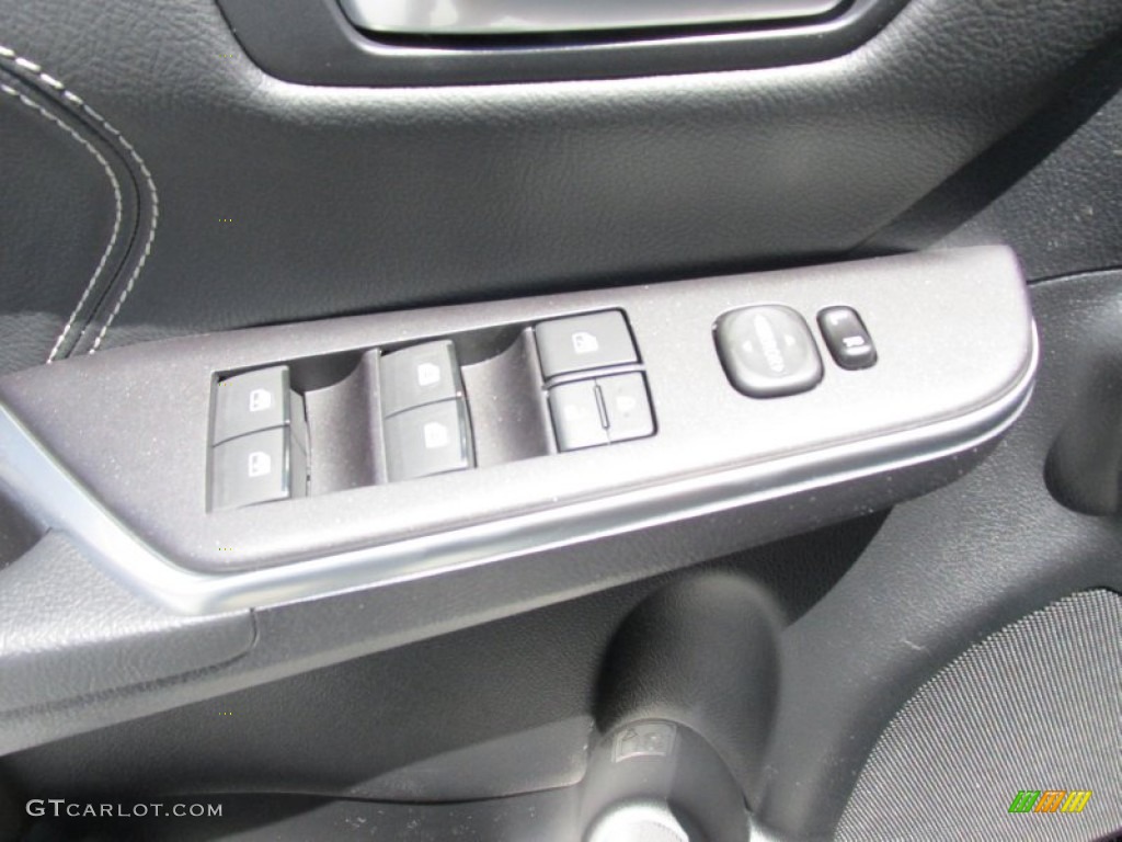2015 Camry XLE V6 - Attitude Black Metallic / Black photo #20