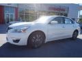 Pearl White - Altima 2.5 S Photo No. 1