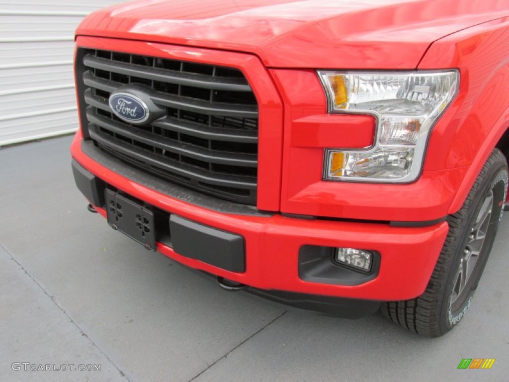 2015 F150 XLT SuperCrew 4x4 - Race Red / Black photo #10