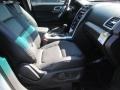 2015 Oxford White Ford Explorer XLT  photo #29