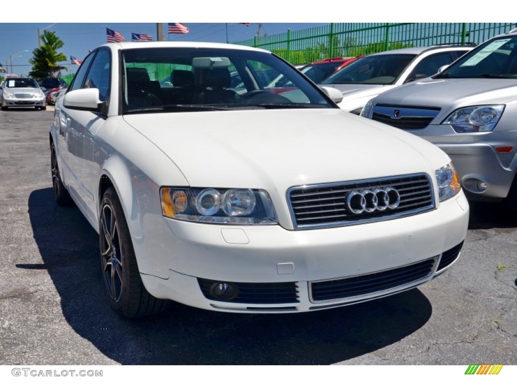 2005 A4 1.8T Sedan - Arctic White / Ebony photo #30