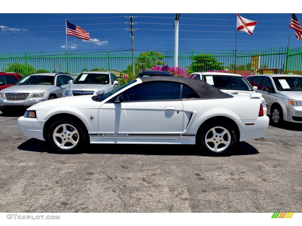 2001 Mustang V6 Convertible - Oxford White / Dark Charcoal photo #6