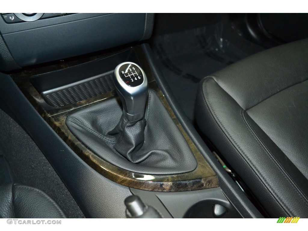 2012 BMW 1 Series 135i Coupe Transmission Photos