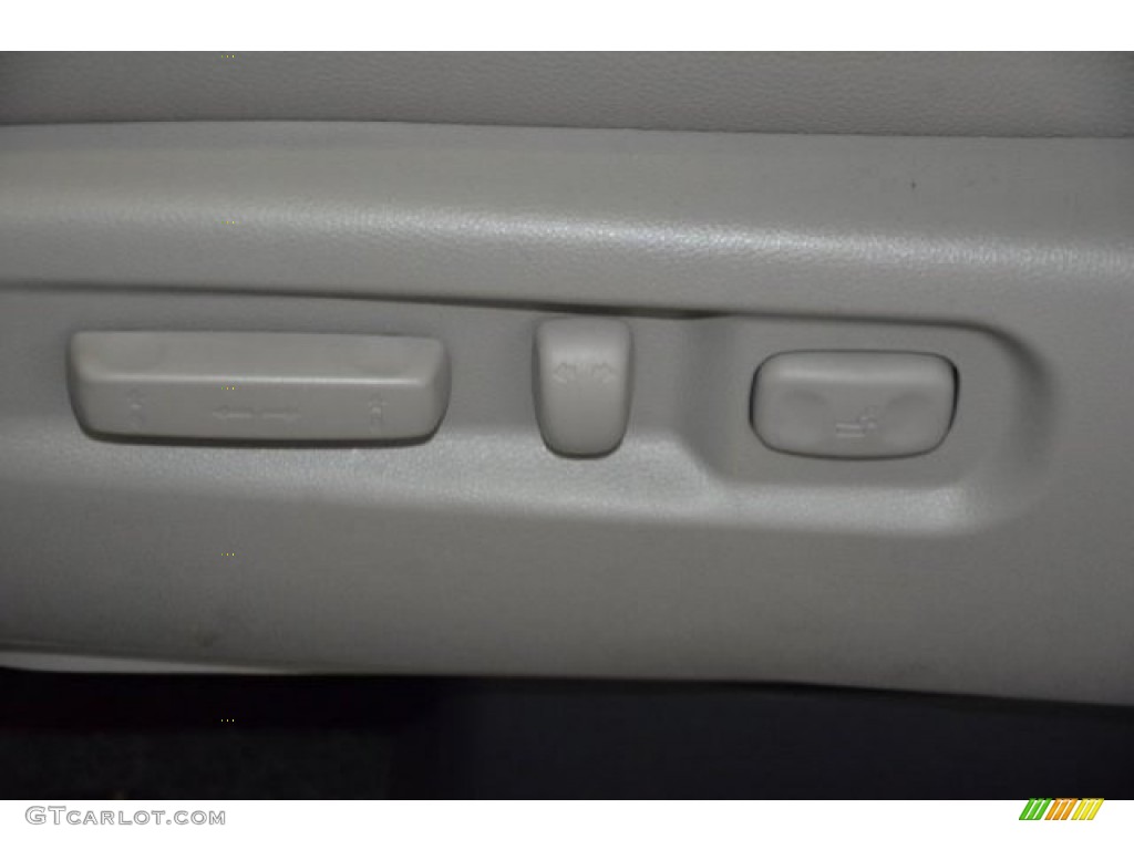 2015 Pilot EX-L - Alabaster Silver Metallic / Gray photo #11