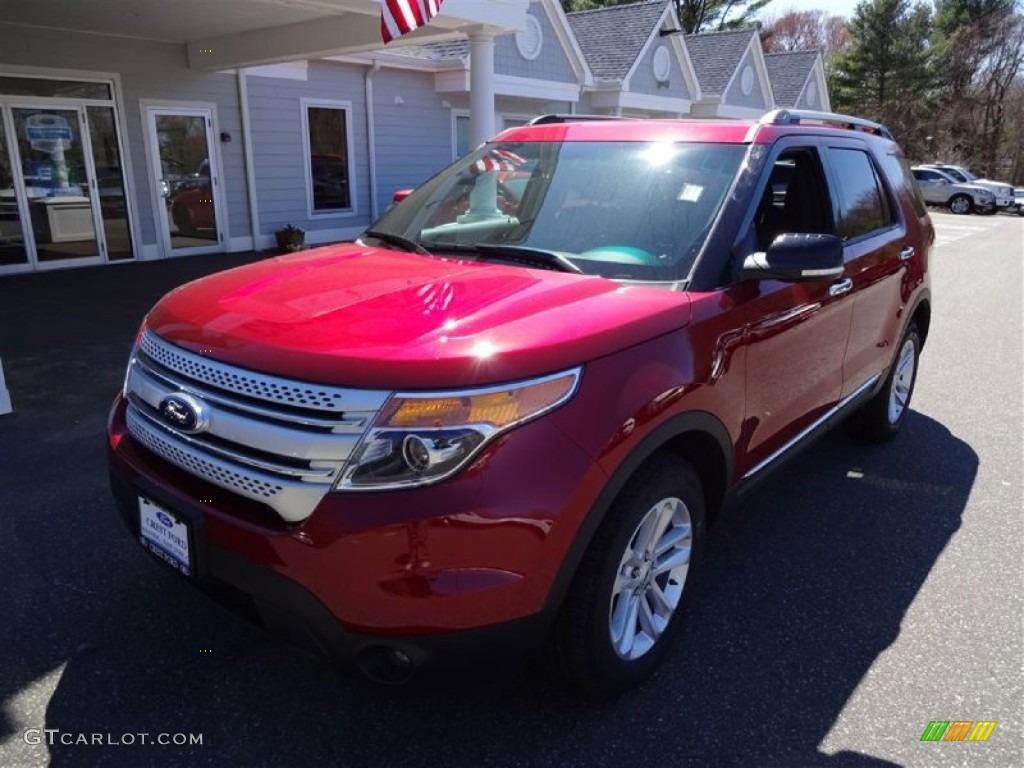 2015 Explorer XLT 4WD - Ruby Red / Charcoal Black photo #3