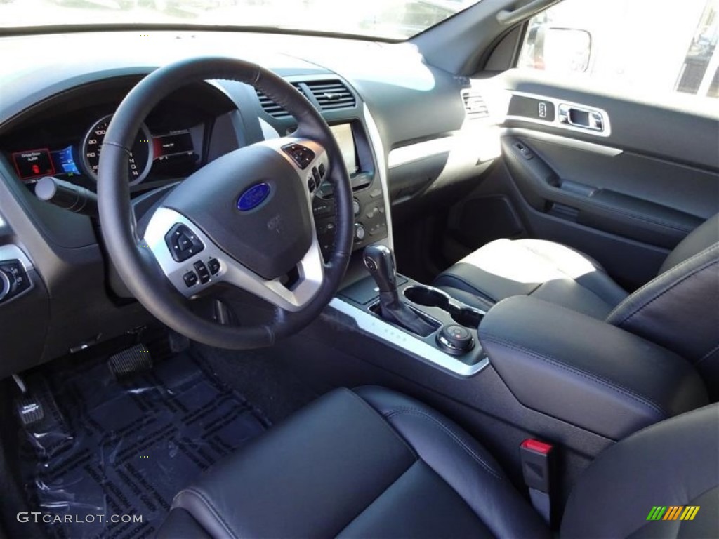 2015 Explorer XLT 4WD - Ruby Red / Charcoal Black photo #12