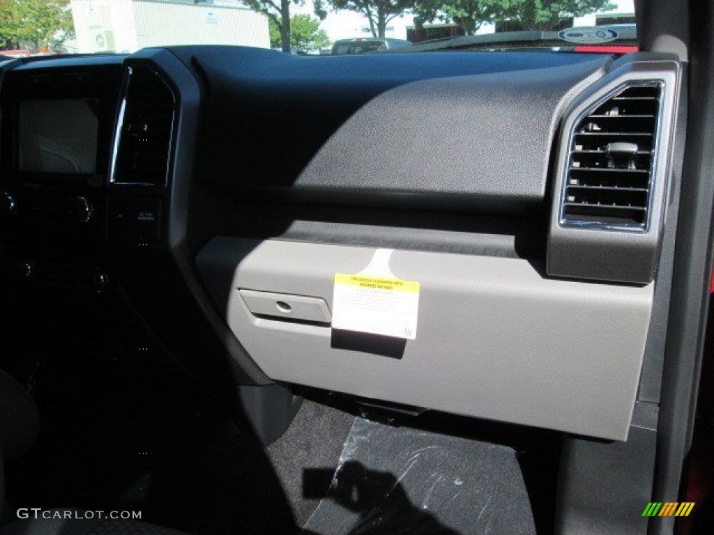2015 F150 XLT SuperCrew - Ruby Red Metallic / Medium Earth Gray photo #26