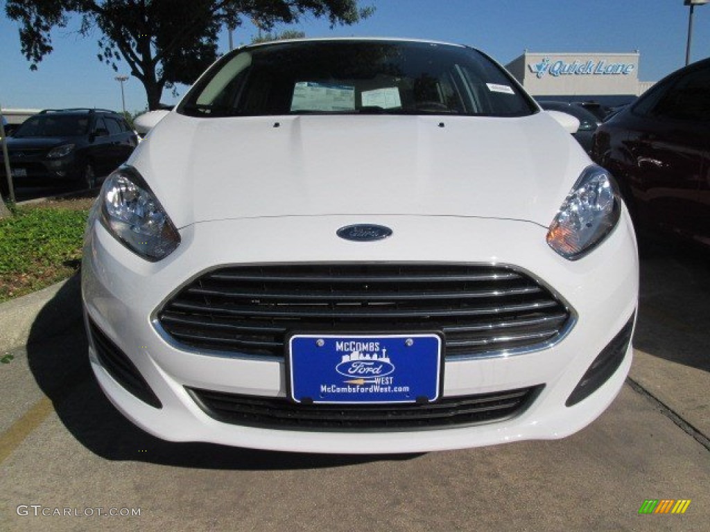 2015 Fiesta S Sedan - Oxford White / Charcoal Black photo #7