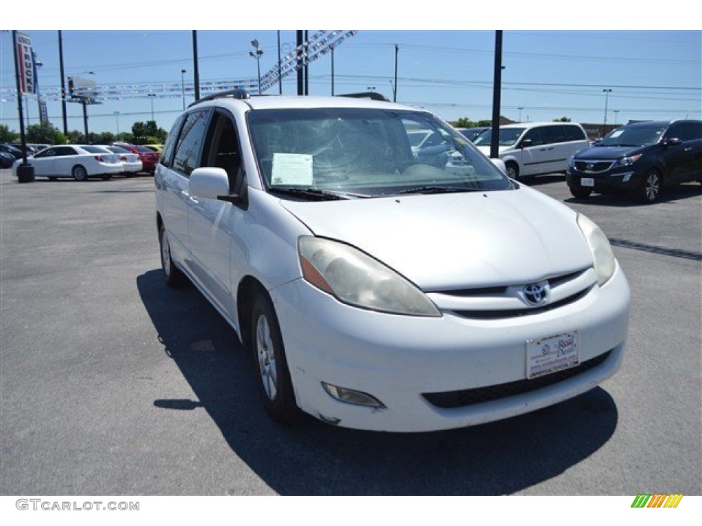 2007 Sienna XLE - Arctic Frost Pearl White / Stone photo #2