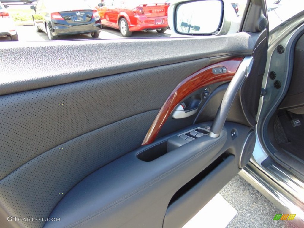 2010 RL Technology - Platinum Frost Metallic / Ebony photo #13
