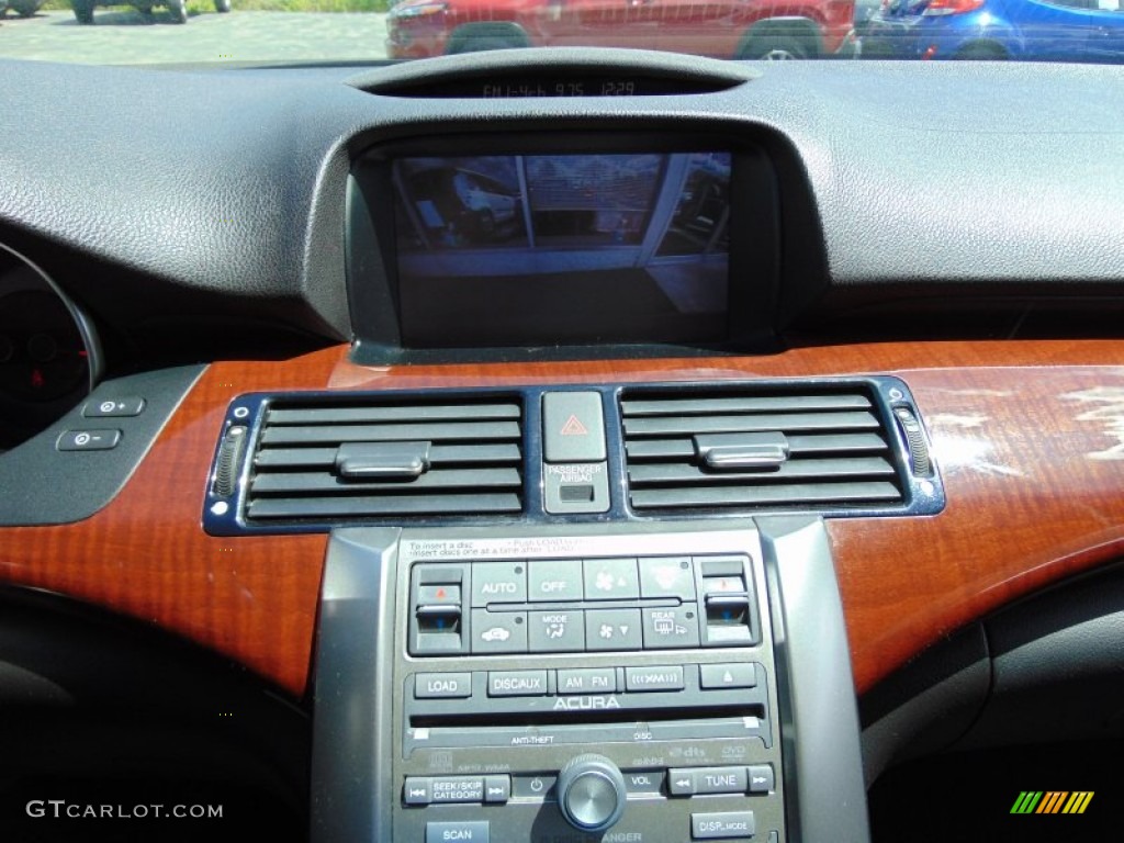 2010 RL Technology - Platinum Frost Metallic / Ebony photo #26