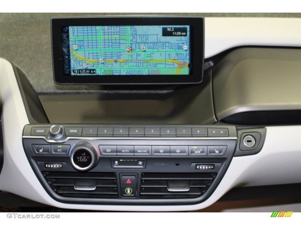 2015 BMW i3 with Range Extender Controls Photo #103636940