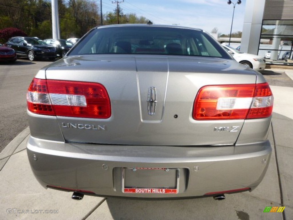 2009 MKZ Sedan - Vapor Silver Metallic / Dark Charcoal photo #4