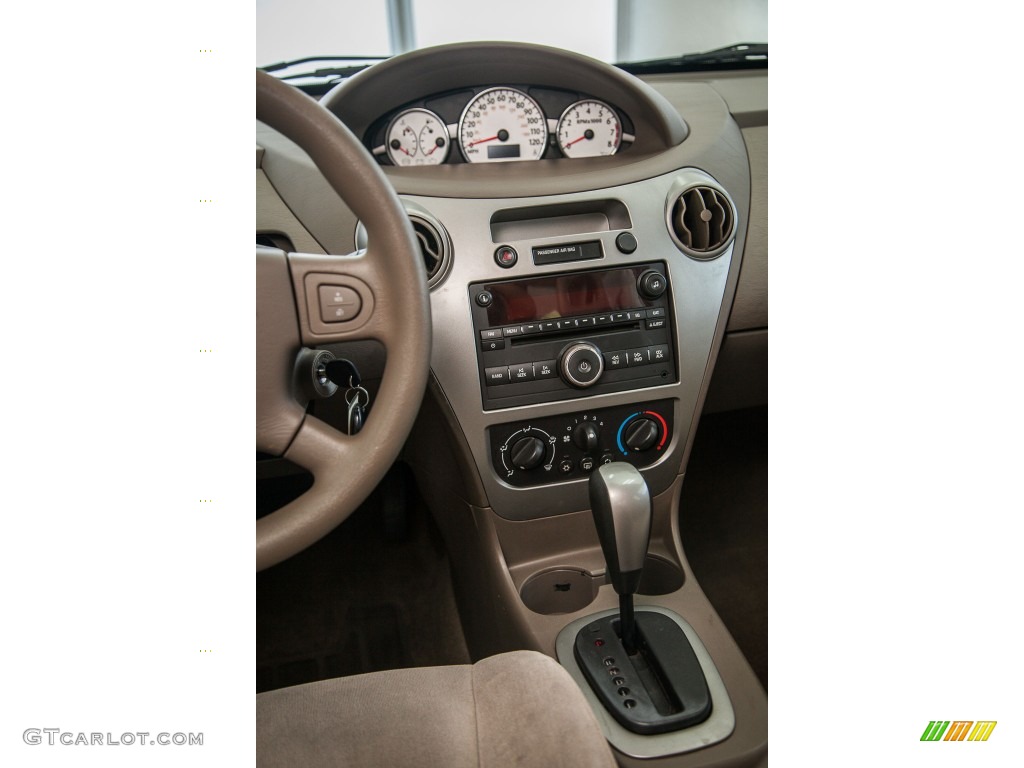 2007 ION 3 Sedan - Cypress Green / Gray photo #5