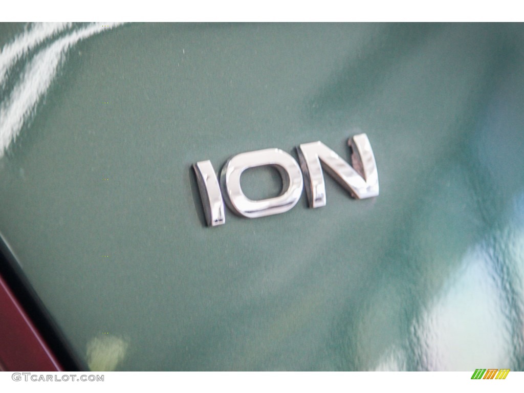 2007 ION 3 Sedan - Cypress Green / Gray photo #7