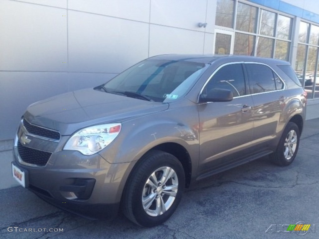 2010 Equinox LS - Mocha Steel Metallic / Jet Black/Light Titanium photo #1