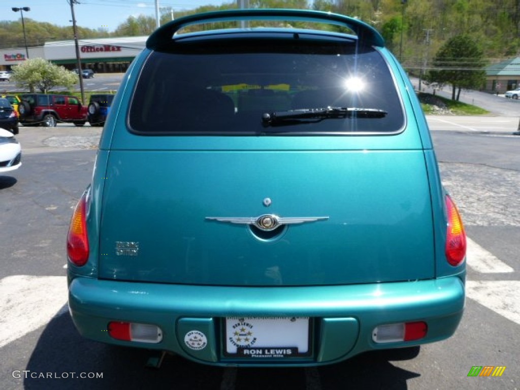 2004 PT Cruiser Touring - Seamist Green Metallic / Dark Slate Gray photo #4