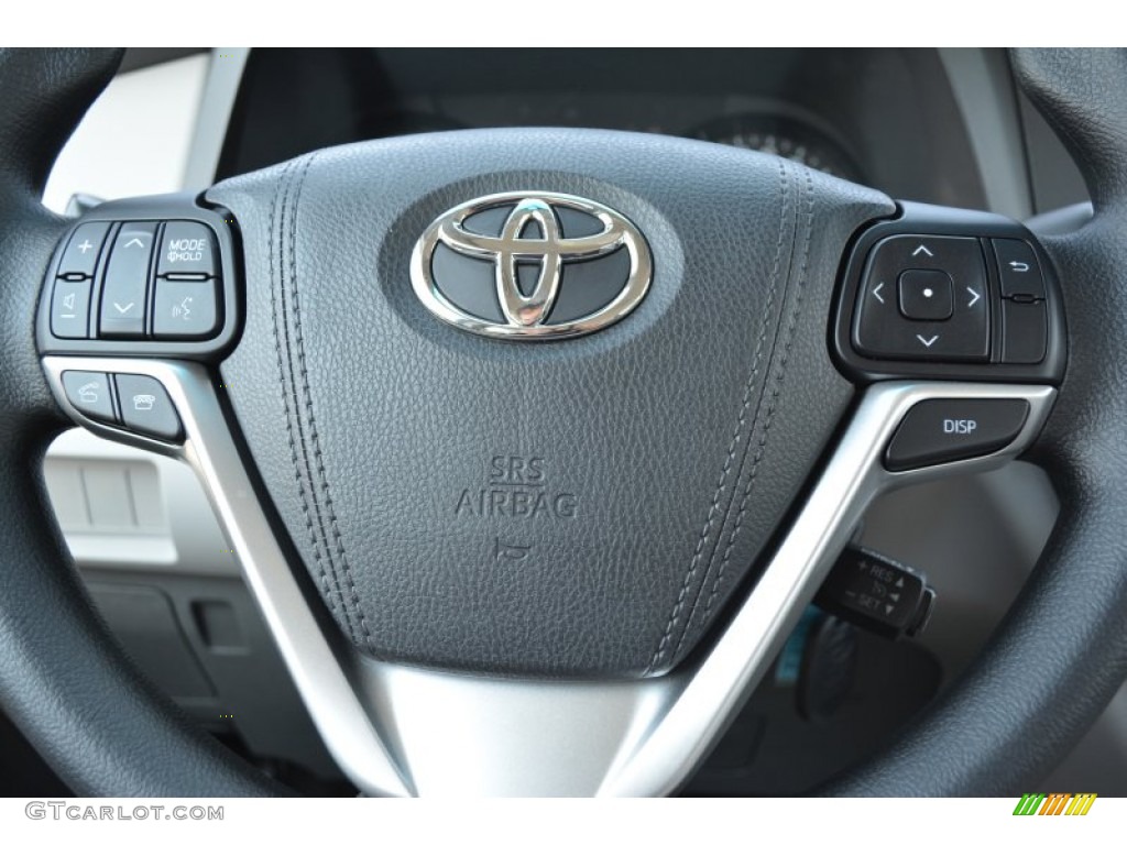 2015 Toyota Sienna L Controls Photo #103656993