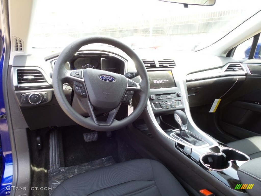 Charcoal Black Interior 2016 Ford Fusion Hybrid SE Photo #103660916