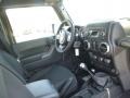 Tank - Wrangler Unlimited Sport 4x4 Photo No. 12