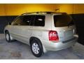 Vintage Gold Metallic - Highlander V6 4WD Photo No. 8